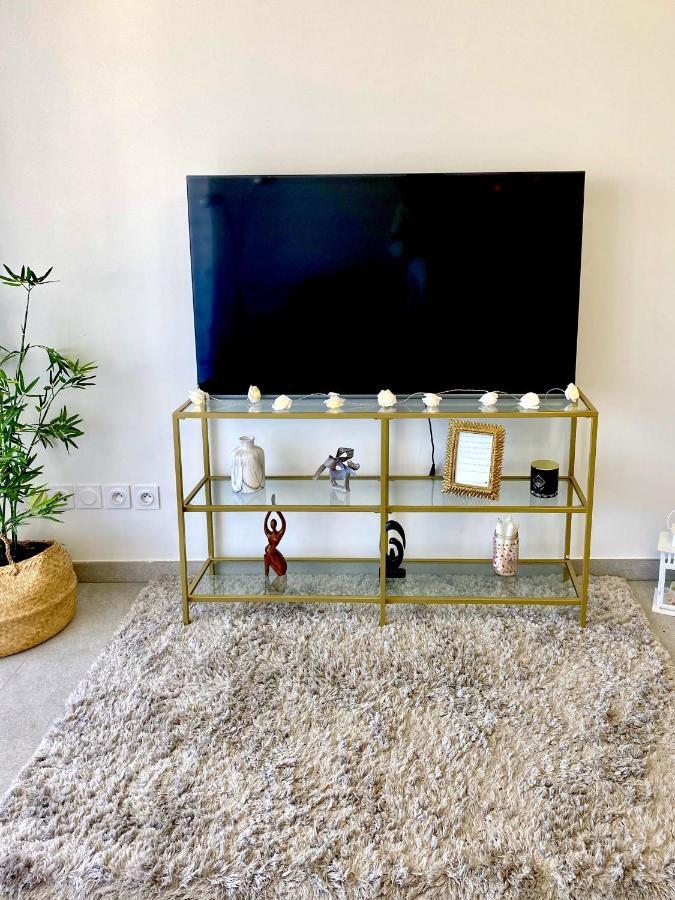 Luxurious Flat At 5 Min By Walk To Monaco, Free Parking And Sea View Apartment Beausoleil Exterior photo